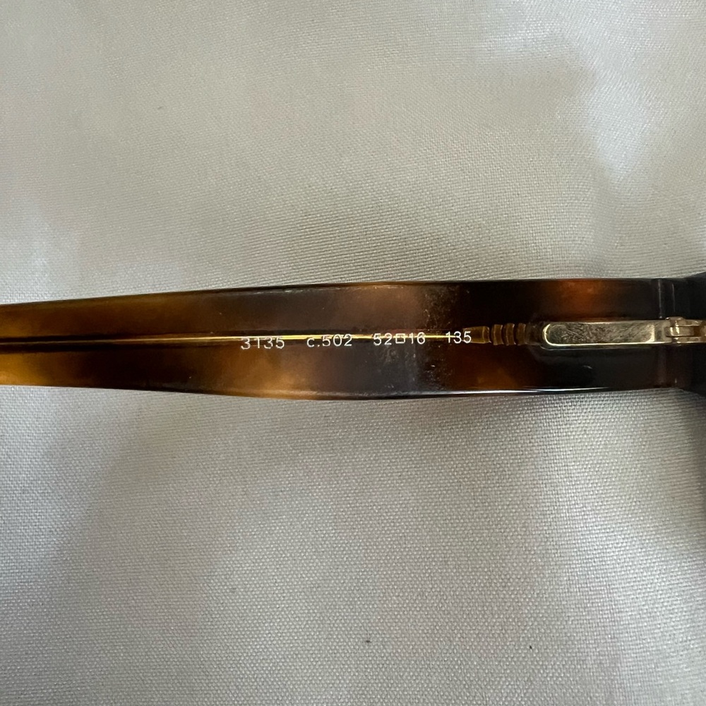 Authentic designer eyeglasses. - Picture 14 of 16